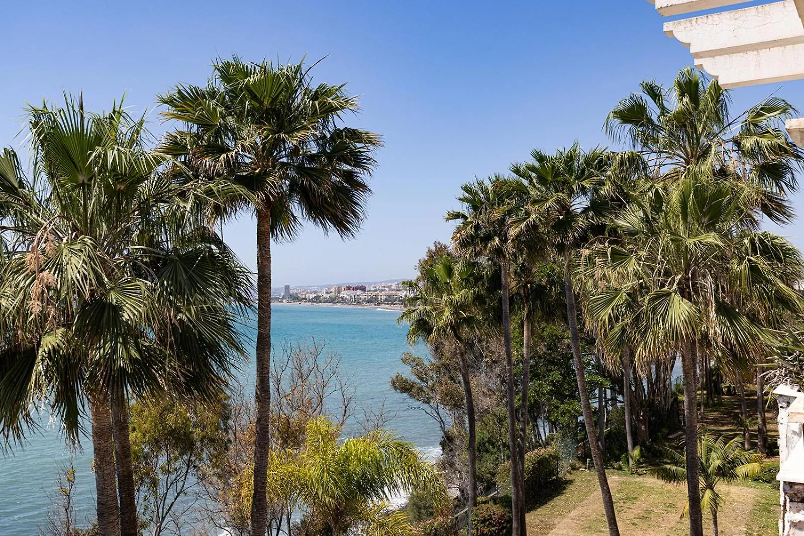Penthouse Cordoba Balcony Sea View Apartment Estepona 0*,  Spain